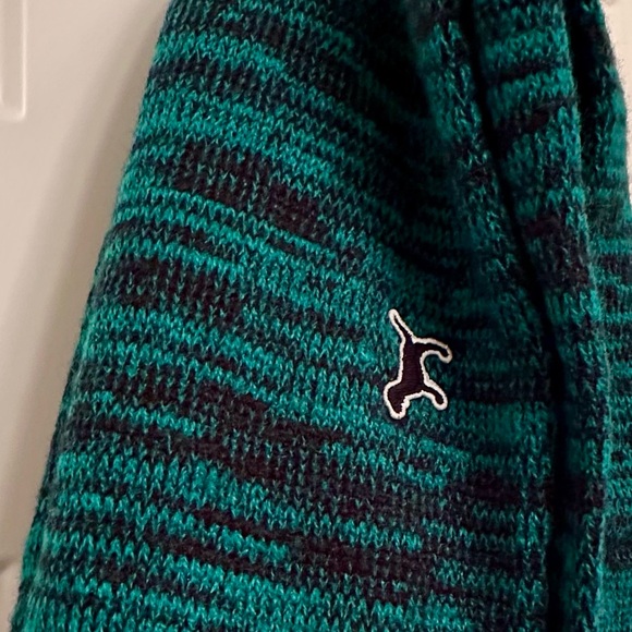 PINK Victoria’s Secret Green & Black Cozy Knit Infinity Scarf - Picture 4 of 8